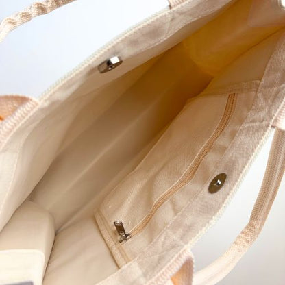 Interior details of the tote bag